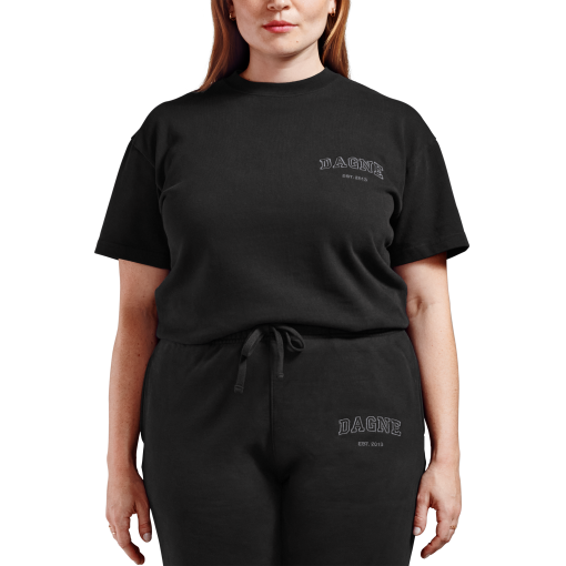 Varsity Logo T-shirt in Onyx. 4X - Image 6