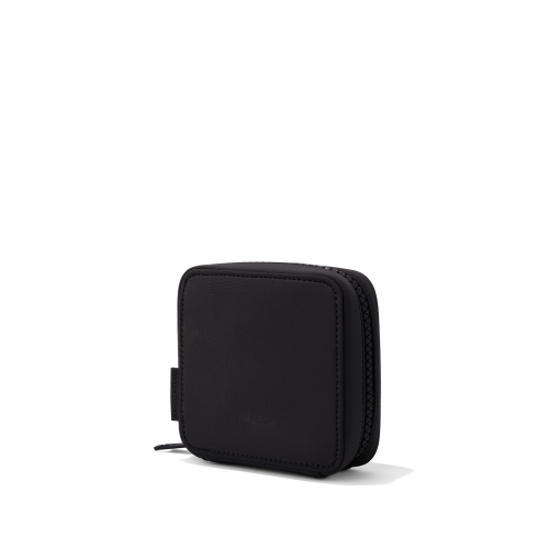 Arlo Tech Organizer in Onyx. Small - Image 2