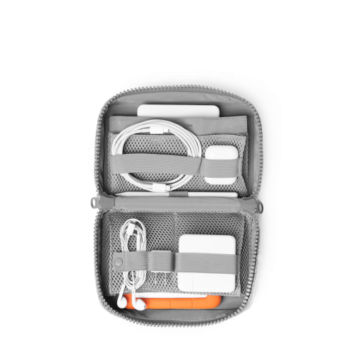 Arlo Tech Organizer in Heather Grey. Large - Image 5
