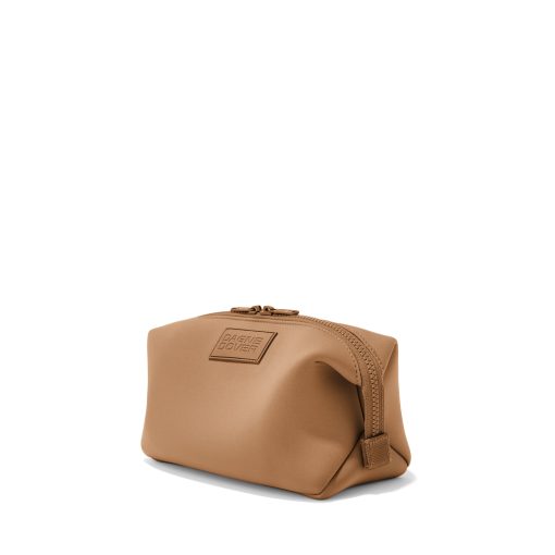 Hunter Toiletry Bag in Camel. Large - Image 5