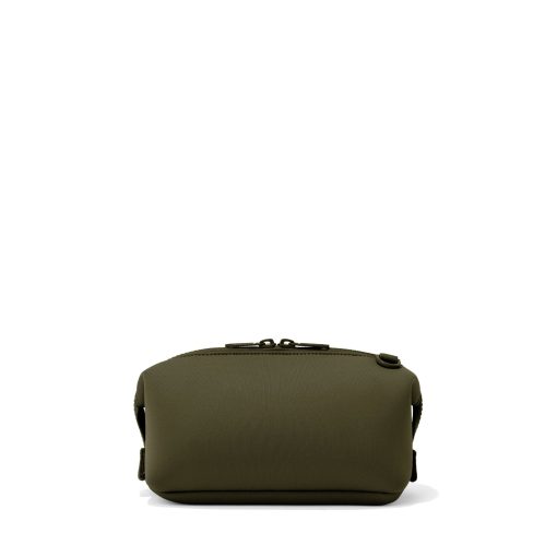 Hunter Toiletry Bag in Dark Moss. Small - Image 6