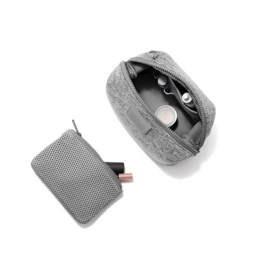 Hunter Toiletry Bag in Heather Grey. Small - Image 9