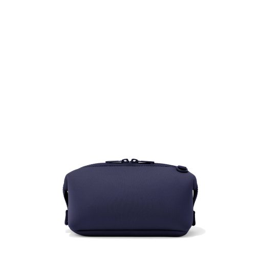 Hunter Toiletry Bag in Storm. Small - Image 6