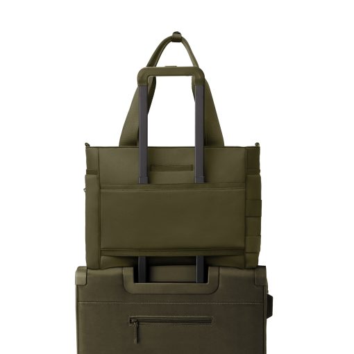 Wade Diaper Tote in Dark Moss - Image 7