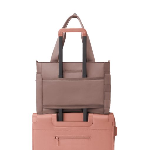 Wade Diaper Tote in Dune - Image 7