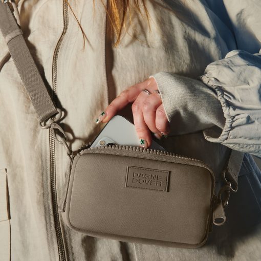 Mara Phone Sling in Matcha Latte - Image 5