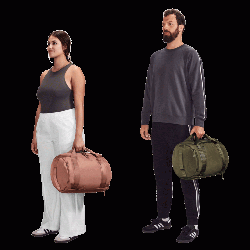 Denver Convertible Duffle in Ash. Medium - Image 15