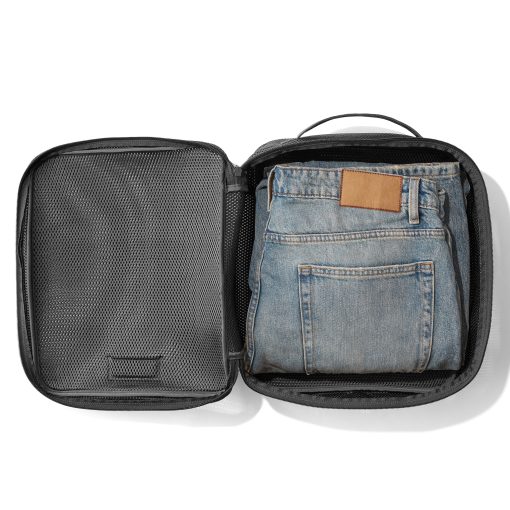 Roma Packing Cube in Carbon Air Mesh. Large - Image 5