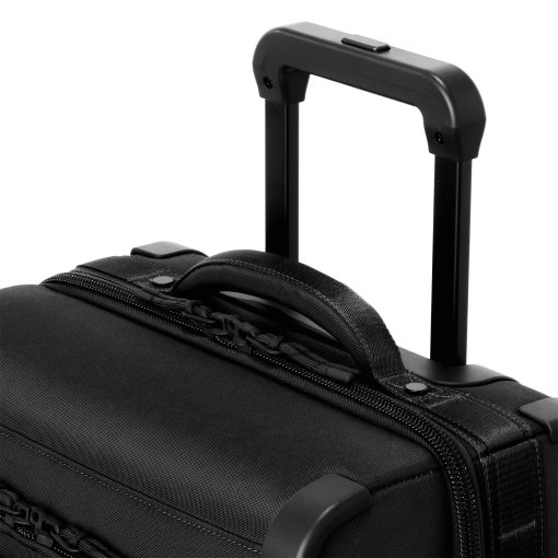 Seattle Carry-On Luggage in Onyx. Larger - 23.5 inch - Image 9
