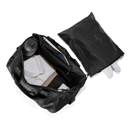 Denver Convertible Duffle in Onyx. Large - Image 13