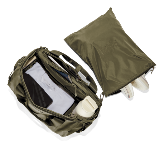 Denver Convertible Duffle in Dark Moss. Medium - Image 13