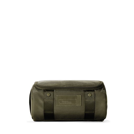 Seoul Dopp Kit in Dark Moss. Large
