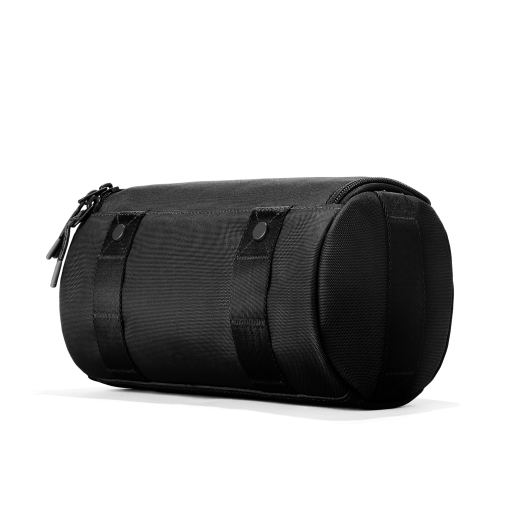 Seoul Dopp Kit in Onyx. Large - Image 7