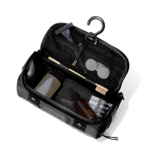 Seoul Dopp Kit in Onyx. Large - Image 10