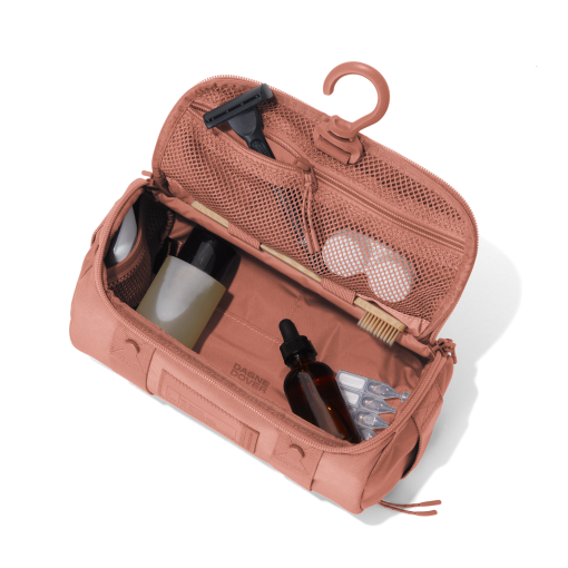 Seoul Dopp Kit in Warm Dust. Large - Image 10